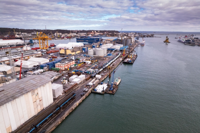 Port Gdynia. Przebudowa Nabrzeża Indyjskiego w toku-GospodarkaMorska.pl