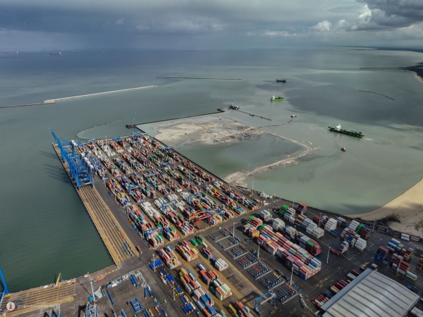 Baltic Hub. Zaglądamy na teren budowy terminala T3-GospodarkaMorska.pl