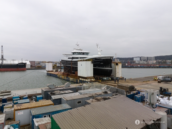 Karstensen. Zobacz wodowanie dwóch kolejnych statków-GospodarkaMorska.pl