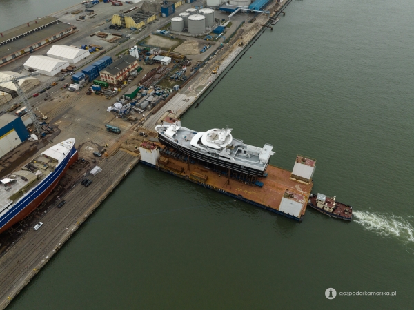 Karstensen. Zobacz wodowanie dwóch kolejnych statków-GospodarkaMorska.pl