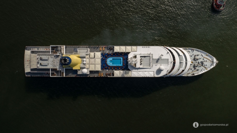 Hamburg na start. Port Gdańsk otworzył sezon wycieczkowy-GospodarkaMorska.pl