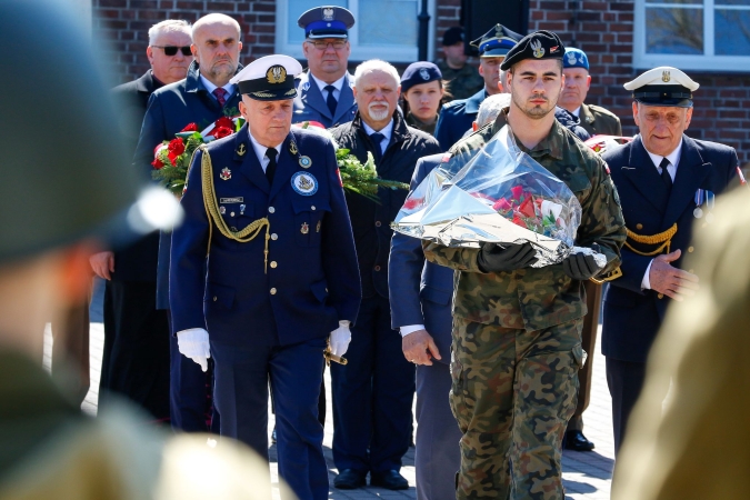 80 lat służby morskich saperów (GALERIA)-GospodarkaMorska.pl