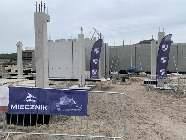 Wmurowano kamień węgielny pod największą inwestycję PGZ Stocznia Wojenna. Tu powstanie 
