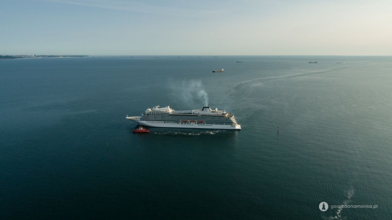Sezon wycieczkowy w pełni. Viking Jupiter zawija do Portu Gdańsk [WIDEO]-GospodarkaMorska.pl