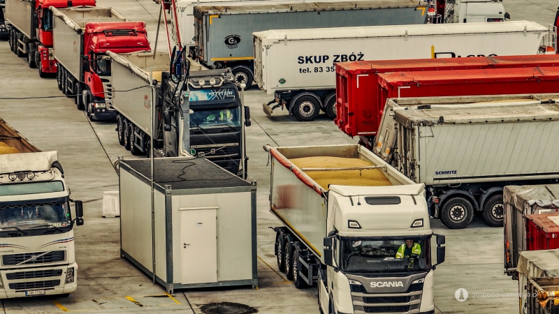 Nowe rakorafy J.S. Hamilton w Porcie Gdynia. Usprawnią badania zbóż-GospodarkaMorska.pl