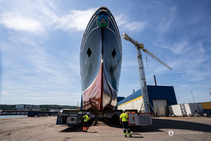 Ostatni statek zwodowany przez Karstensen w Gdyni. Kolejne wodowania w Gdańsku-GospodarkaMorska.pl