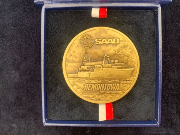 Położenie stępki pod pierwszego 