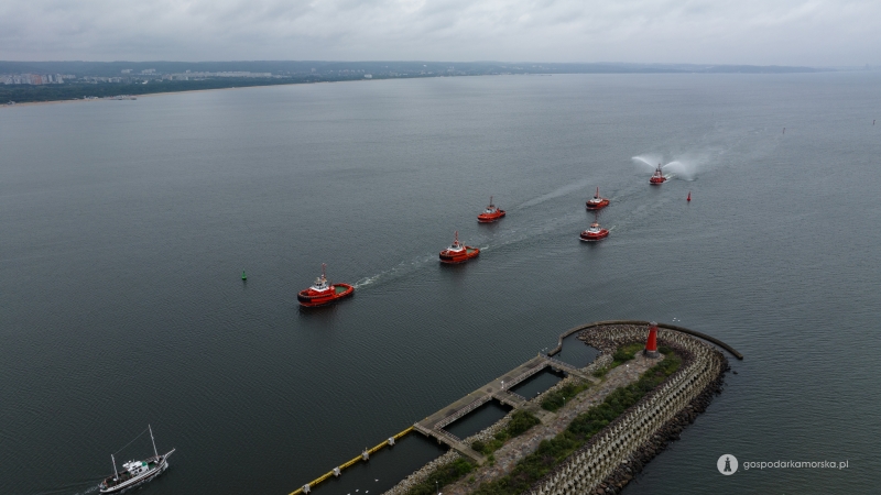 Nowe holowniki już w Porcie Gdańsk-GospodarkaMorska.pl