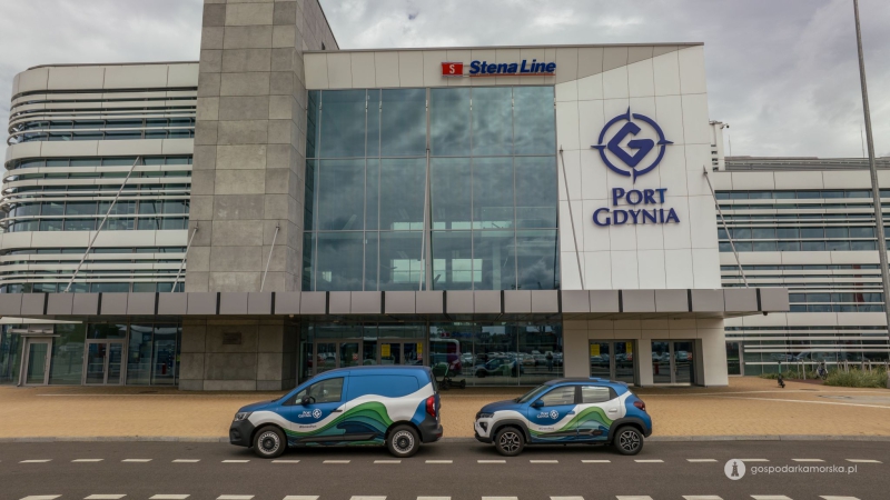 Port Gdynia. Elektryczne auta i rowery dla pracowników-GospodarkaMorska.pl