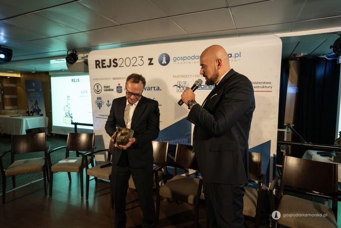 Rejs z GospodarkaMorska.pl, panel V: stocznie potrzebują portów, porty stoczni, a wszyscy razem edukacji [RELACJA] -GospodarkaMorska.pl