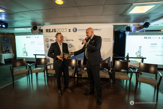 Rejs z GospodarkaMorska.pl, panel V: stocznie potrzebują portów, porty stoczni, a wszyscy razem edukacji [RELACJA] -GospodarkaMorska.pl