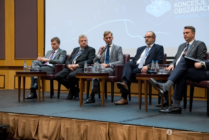 Nowe koncesje na offshore rozdane. Konferencja Ministerstwa Infrastruktury [wideo]-GospodarkaMorska.pl