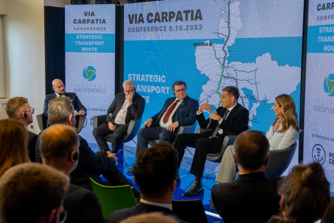 Instytut Międzymorza podejmuje współpracę z Uniwersytetem Arystotelesa [wideo]-GospodarkaMorska.pl