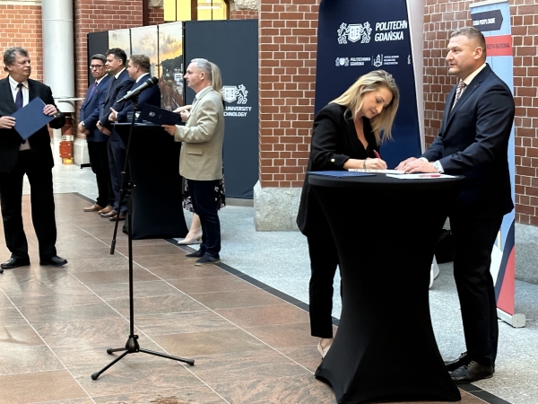 Inauguracja kolejnej edycji studiów podyplomowych Morska Energetyka Wiatrowa-GospodarkaMorska.pl