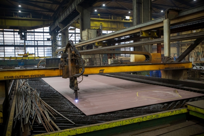 CRIST. Palenie blach na kolejny offshorowiec-GospodarkaMorska.pl