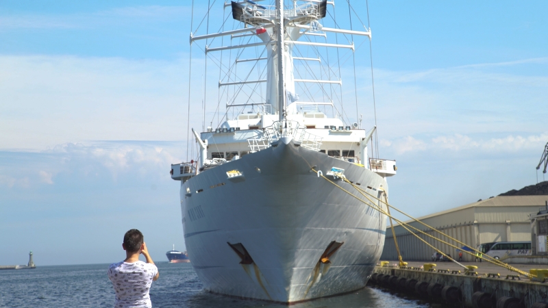 Wind Surf – kolejna gwiazda gdyńskiej Alei Statków Pasażerskich (foto, wideo)-GospodarkaMorska.pl