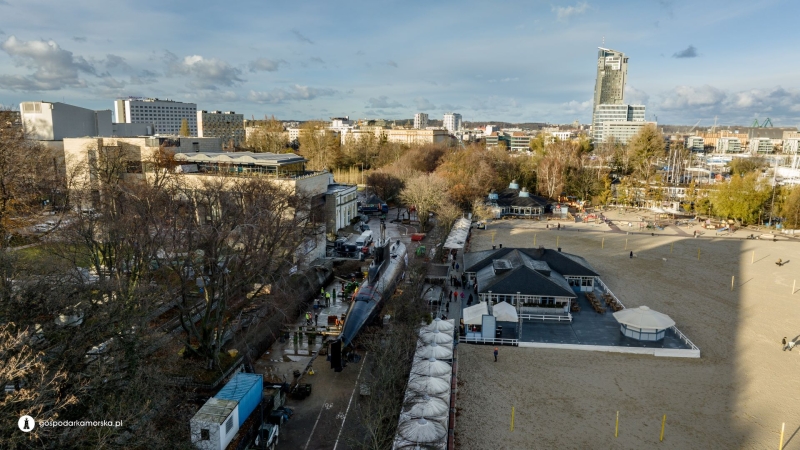 Sokół coraz bliżej zacumowania. Trwają prace przy Muzeum Marynarki Wojennej-GospodarkaMorska.pl
