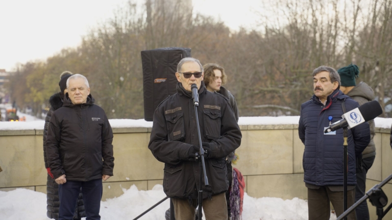 Sokół zacumował. To już koniec wielkiej podróży okrętu podwodnego-GospodarkaMorska.pl