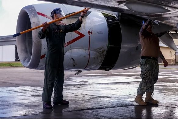 Amerykanie wydobyli swój patrolowiec z Zatoki Kaneohe-GospodarkaMorska.pl