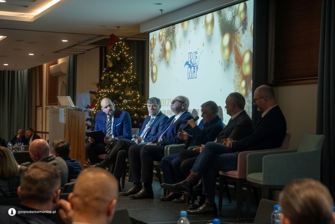 Świąteczny zjazd PFTM - czego branża stoczniowa oczekuje od nowego rządu?-GospodarkaMorska.pl