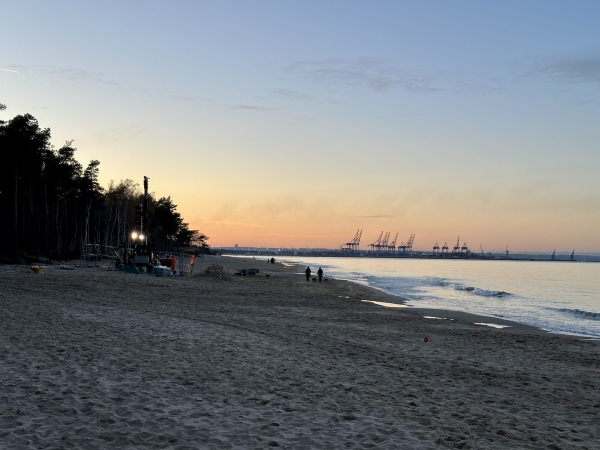 Krok bliżej FSRU. Gaz-System zakończył morskie badania geotechniczne-GospodarkaMorska.pl