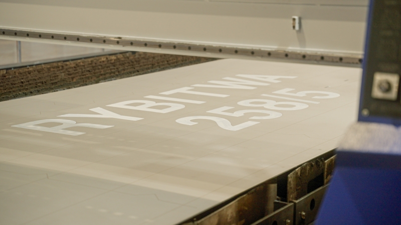 Rozpoczęcie budowy przyszłego ORP Rybitwa w Remontowa Shipbuilding S.A. Za nami już cięcie blach-GospodarkaMorska.pl