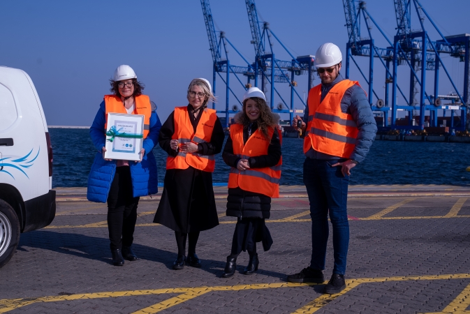 Baltic Hub przekazuje samochód dla dzieci z hospicjum-GospodarkaMorska.pl