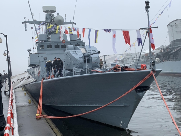 Marynarka Wojenna uczciła w Gdyni 25. rocznicę wstąpienia Polski do NATO-GospodarkaMorska.pl