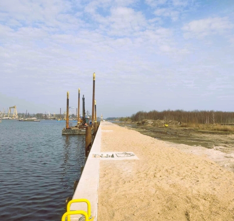 Kolejne metry nabrzeży w Szczecinie gotowe-GospodarkaMorska.pl