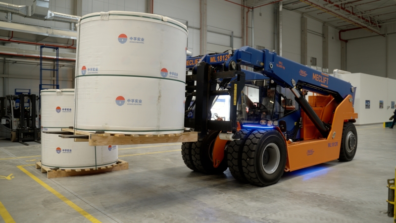 Logistyka i hokej pod jednym dachem. Nowy Magazyn MAG w Gdańsku otwarty-GospodarkaMorska.pl