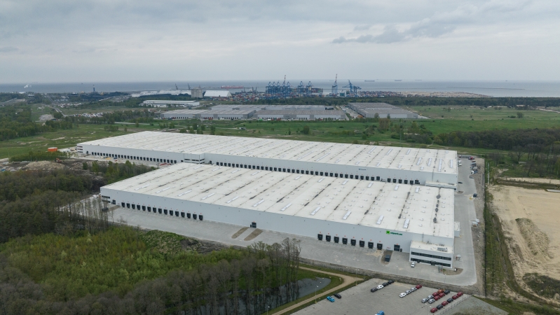 Logistyka i hokej pod jednym dachem. Nowy Magazyn MAG w Gdańsku otwarty-GospodarkaMorska.pl