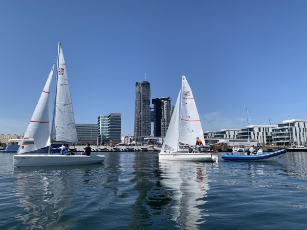 Sezon żeglarski w Gdyni oficjalnie otwarty. Regaty w Marina Yacht Park-GospodarkaMorska.pl