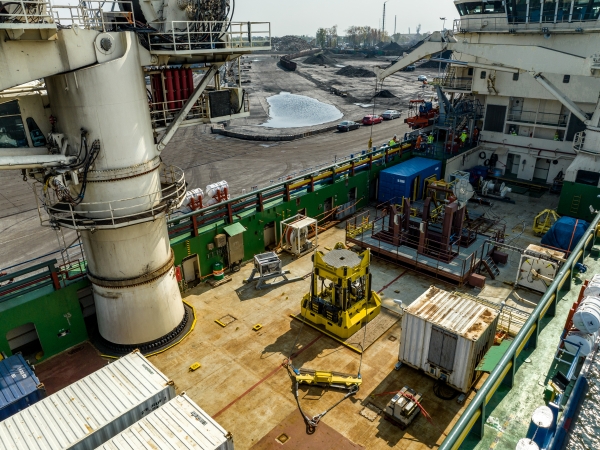 Grunt to zbadać dno. Trwa kampania geotechniczna dla projektu Baltica 1 [wideo]-GospodarkaMorska.pl