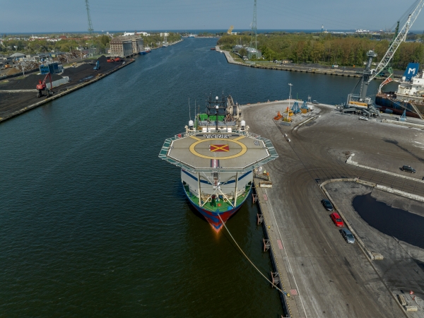 Grunt to zbadać dno. Trwa kampania geotechniczna dla projektu Baltica 1 [wideo]-GospodarkaMorska.pl