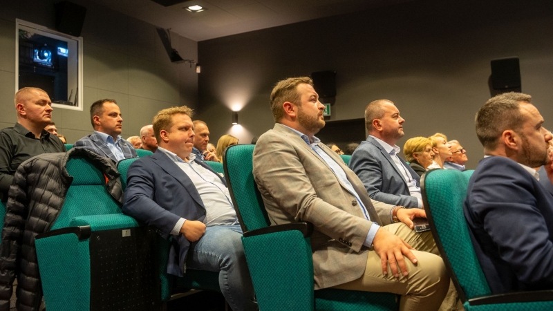 Zjazd Polskiego Forum Technologii Morskich. Podsumowanie 2023 roku i wizyta w stoczni Nauta-GospodarkaMorska.pl