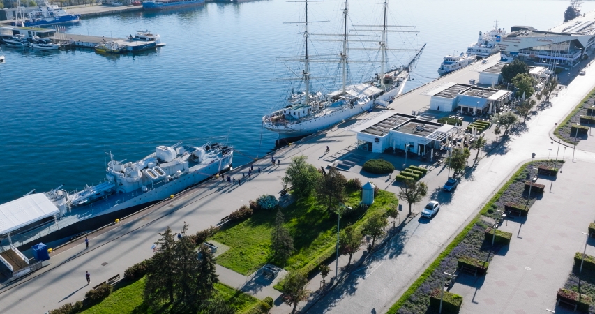 Codzienny półmaraton do stoczni Crist dla rekordu i pomocy-GospodarkaMorska.pl