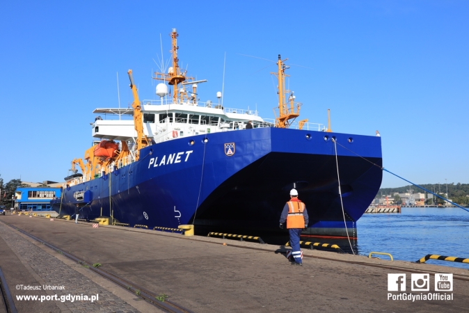 FGS PLANET w Porcie Gdynia (zdjęcia)-GospodarkaMorska.pl