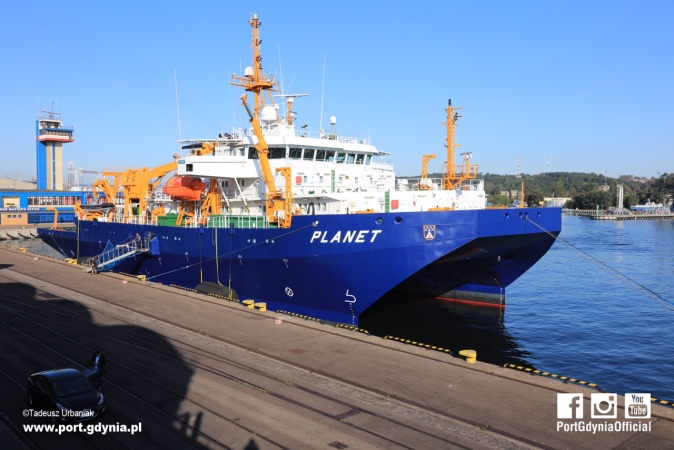 FGS PLANET w Porcie Gdynia (zdjęcia)-GospodarkaMorska.pl