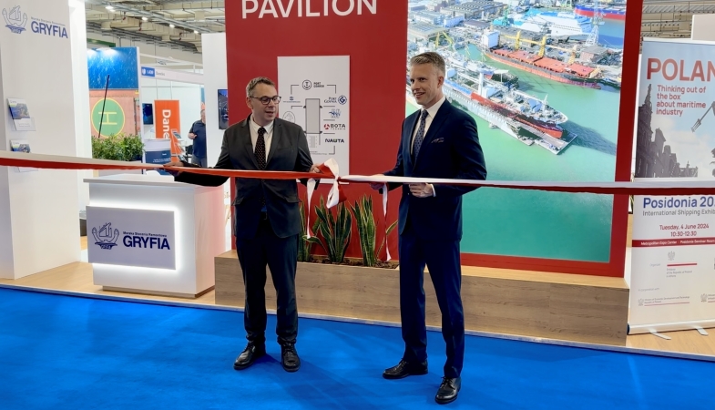 Arkadiusz Marchewka otwiera polski pawilon na targach morskich Posidonia w Grecji-GospodarkaMorska.pl