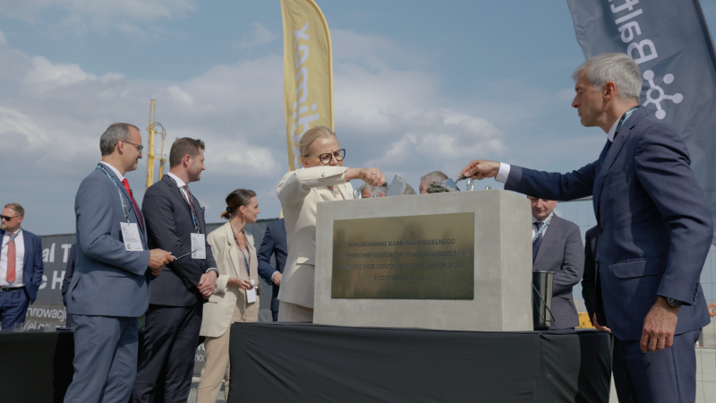 Baltic Hub powiększa Polskę. Kamień węgielny wmurowany, pierwsze statki w przyszłym roku-GospodarkaMorska.pl