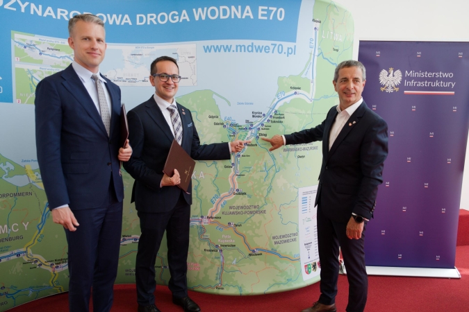 Rozwój polskiego odcinka Międzynarodowej Drogi Wodnej E70 coraz bliżej. List intencyjny podpisany-GospodarkaMorska.pl