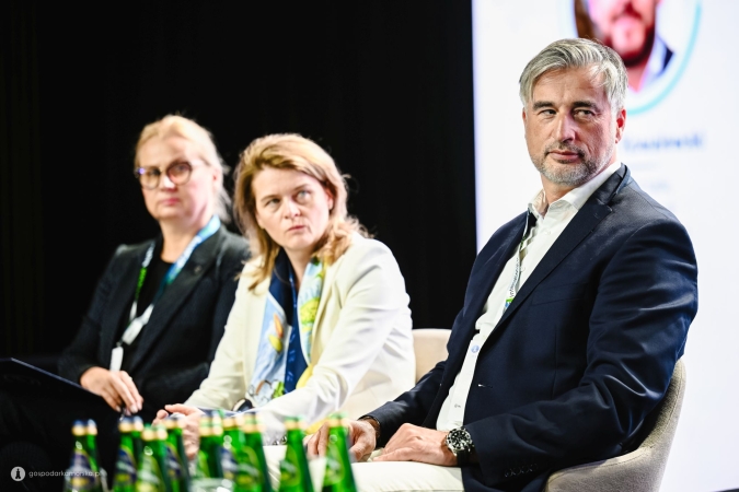 Kongres Polskie Porty 2030: „Strategy & Future”. Przed portami wyzwania, ale potrzeba kolei-GospodarkaMorska.pl