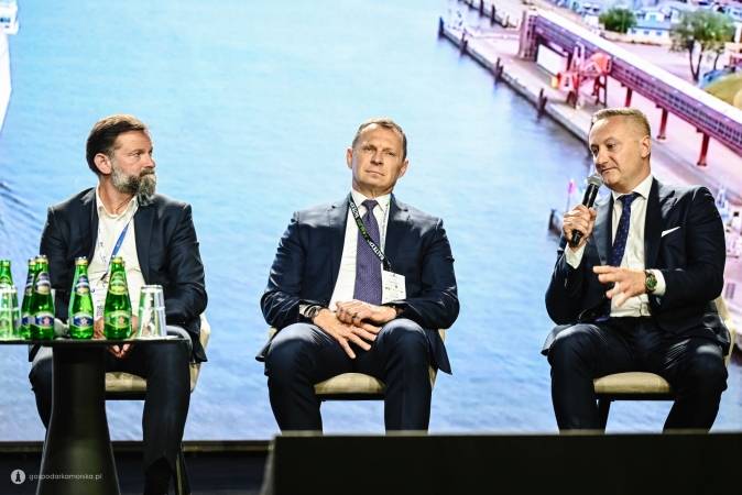 Kongres Polskie Porty 2030: „Strategy & Future”. Przed portami wyzwania, ale potrzeba kolei-GospodarkaMorska.pl