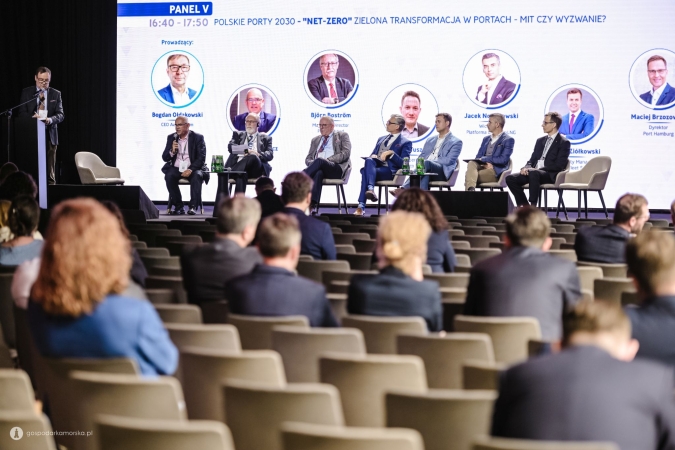 Kongres Polskie Porty 2030: „Net-Zero. Zielona Transformacja w Portach - Mit czy Wyzwanie?