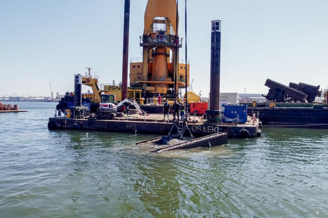 Budowa wnęki dokowej w Porcie Gdynia. Stary slip rozebrany-GospodarkaMorska.pl