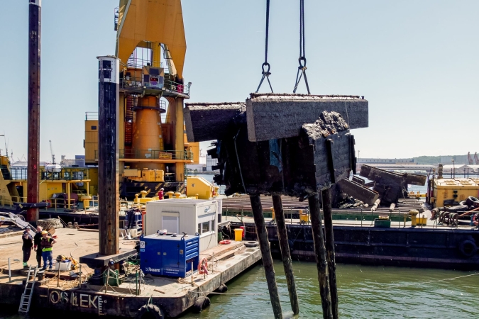 Budowa wnęki dokowej w Porcie Gdynia. Stary slip rozebrany-GospodarkaMorska.pl