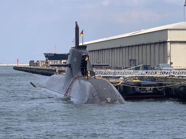 Wyjątkowa wizyta w Porcie Gdynia. Pojawił się niemiecki okręt podwodny U-31 [ZDJĘCIA]-GospodarkaMorska.pl