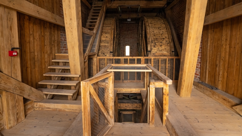 Dzięki firmie Supon Żuraw Gdański zyskał innowacyjny system przeciwpożarowy-GospodarkaMorska.pl