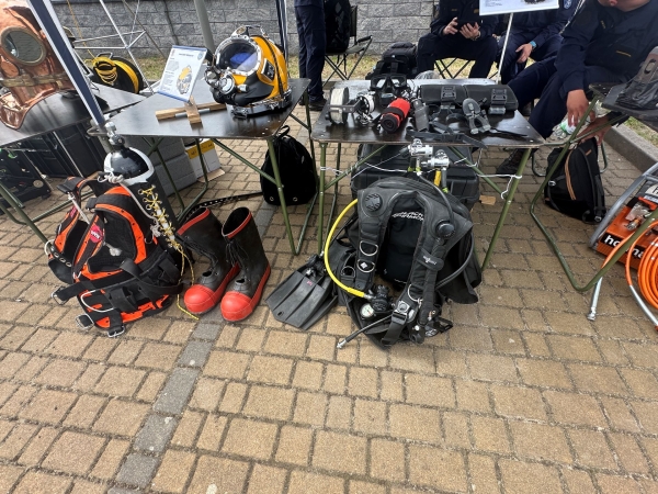 Święto Marynarki Wojennej. Zwiedzanie okrętu podwodnego ORP Orzeł i wiele innych atrakcji [ZDJĘCIA]-GospodarkaMorska.pl