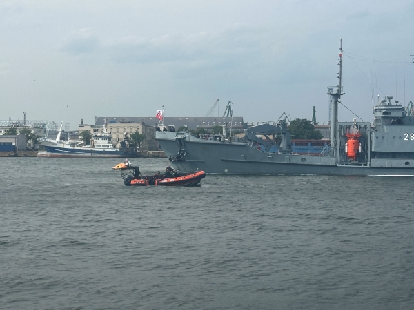 Święto Marynarki Wojennej. Zwiedzanie okrętu podwodnego ORP Orzeł i wiele innych atrakcji [ZDJĘCIA]-GospodarkaMorska.pl